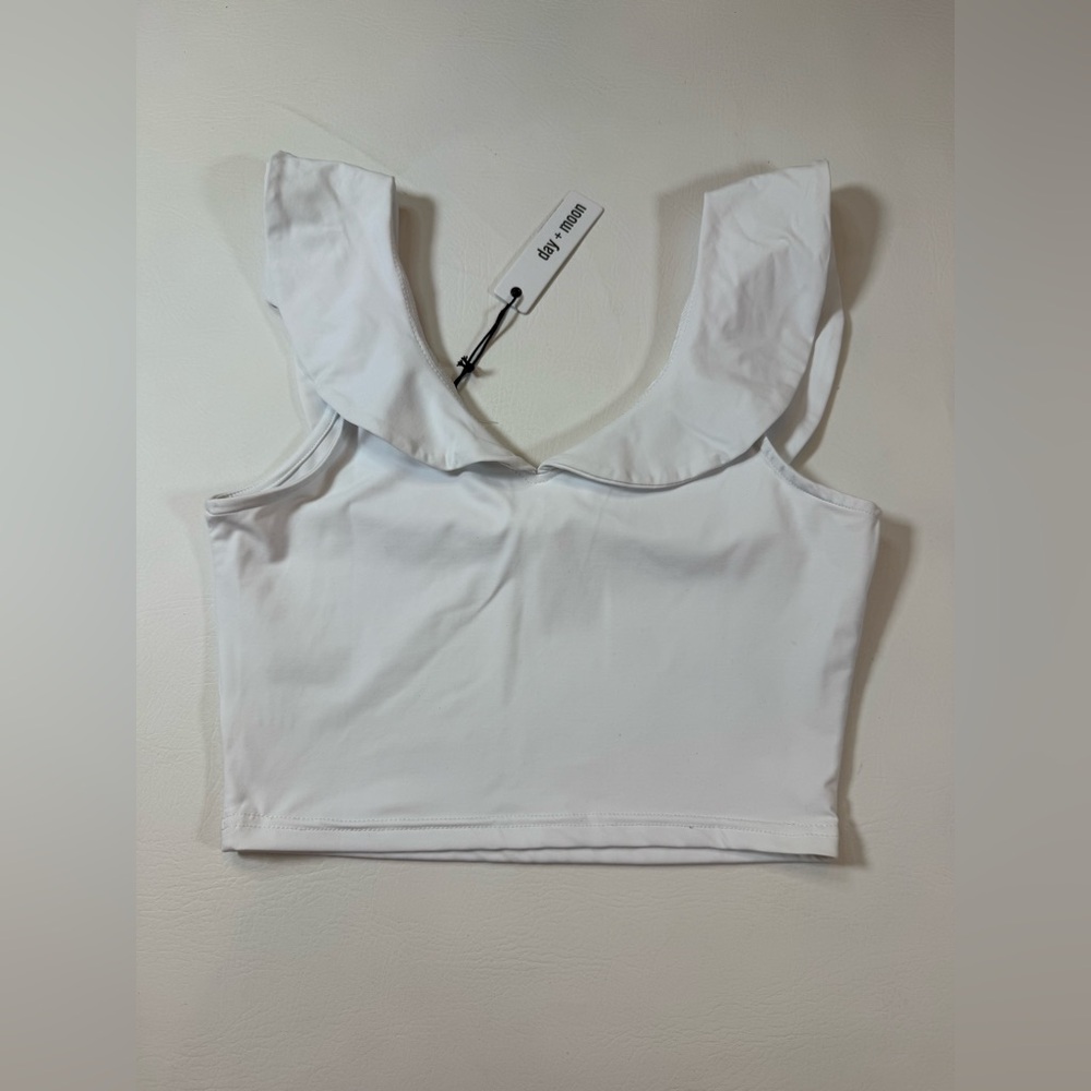 NWT Day + Moon v neck crop top white ruffled collar women’s small shirt (bin R)
